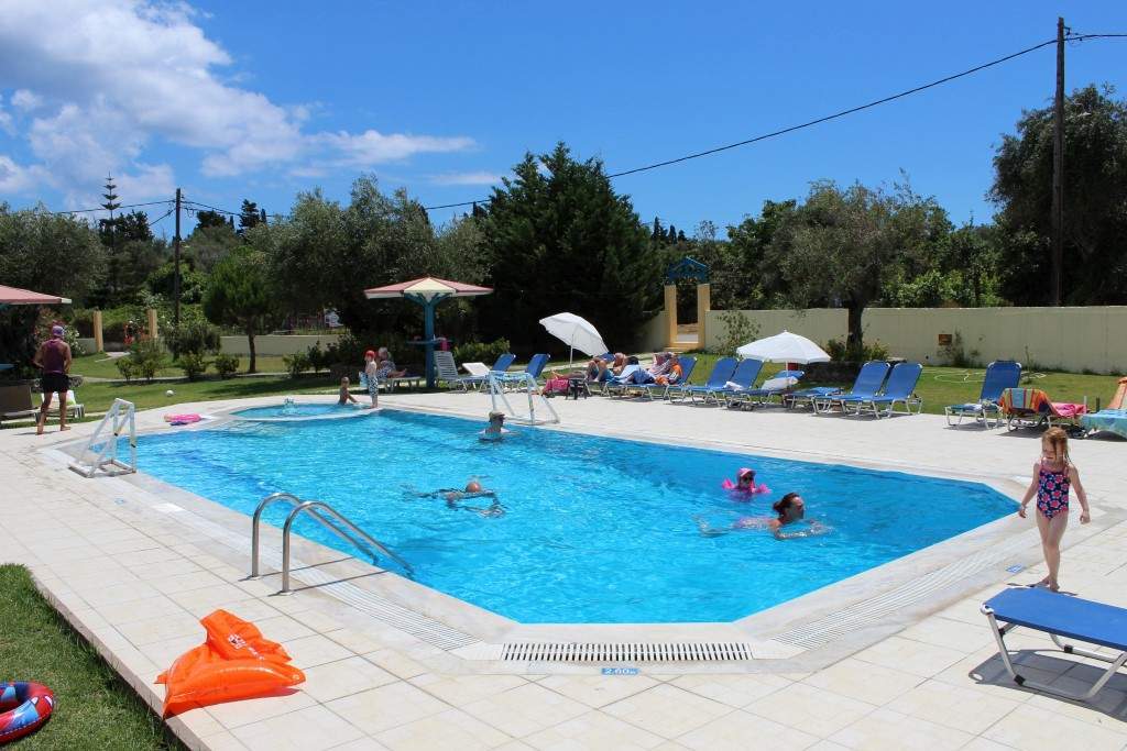 Royal Garden Apartments Kavos Exterior photo